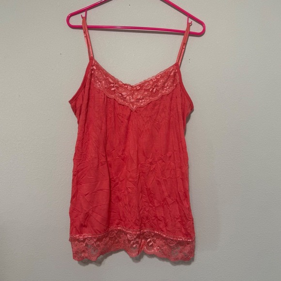 Maurices Tops - Maurices Y2K Pink Lace Trim Crinkle Cami Tank Top XXL Layering Romantic Coquette